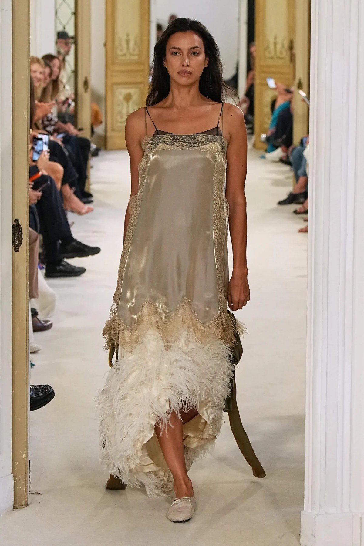 Alberta Ferretti Spring-Summer 2027 - Milan Fashion Week