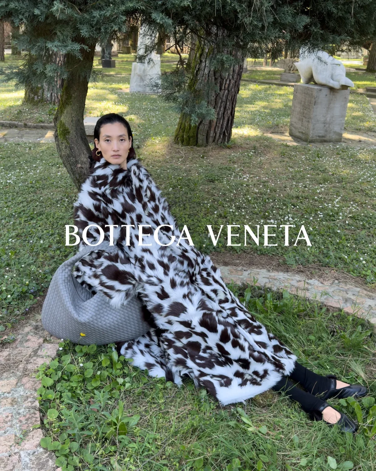 Bottega Veneta turns Milan into a confessional for its winter 2026 campaign