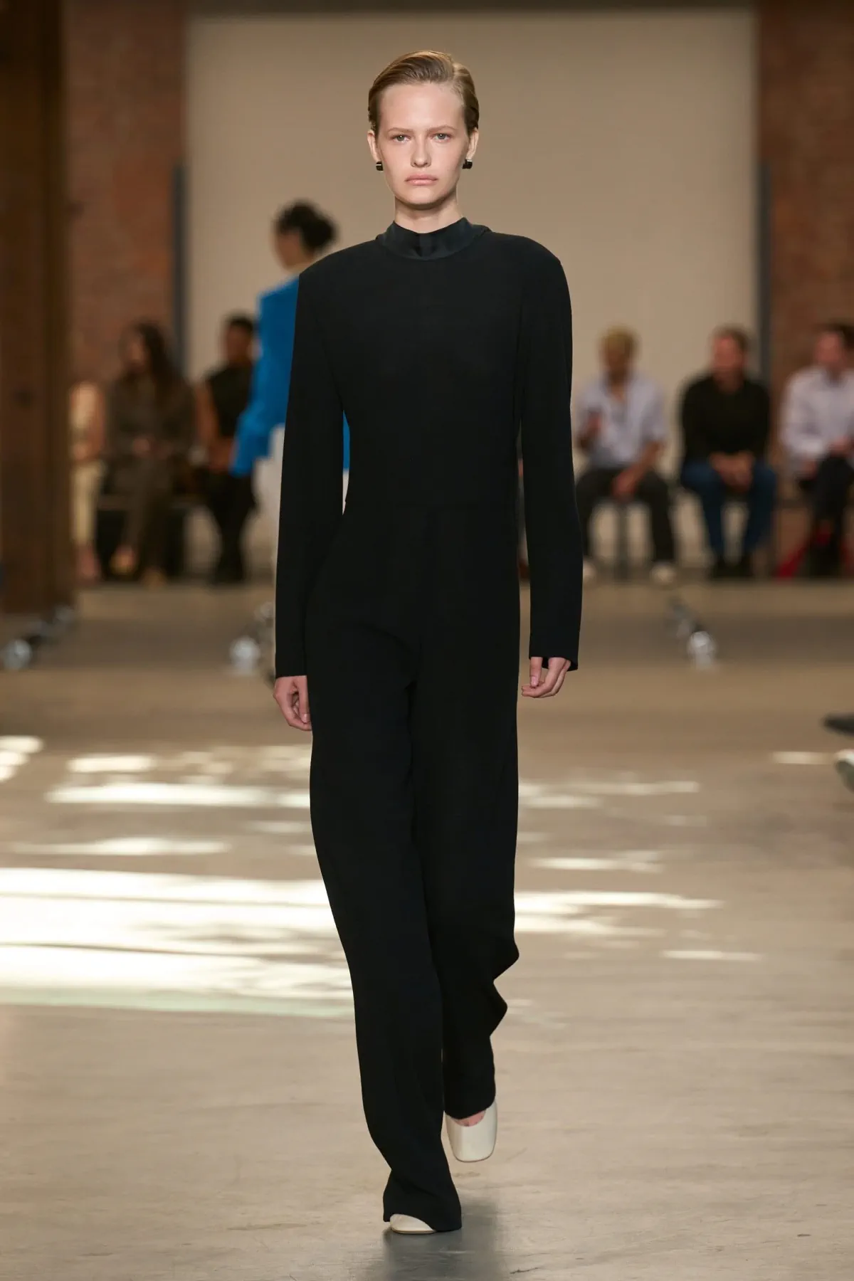 Calvin Klein Collection Spring 2027 makes minimalism feel urgent again Calvin Klein Collection Spring-Summer 2027 - New York Fashion Week
