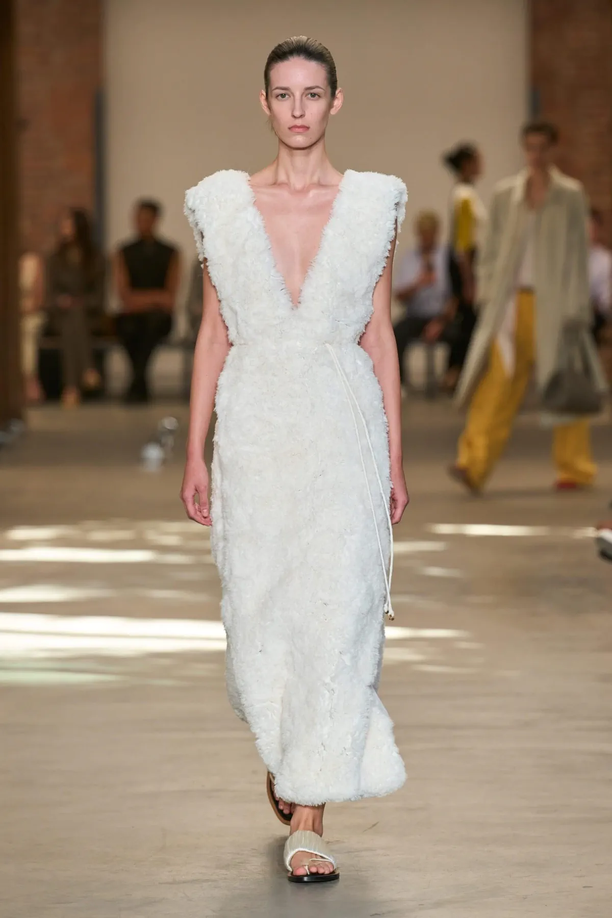 Calvin Klein Collection Spring 2027 makes minimalism feel urgent again Calvin Klein Collection Spring-Summer 2027 - New York Fashion Week