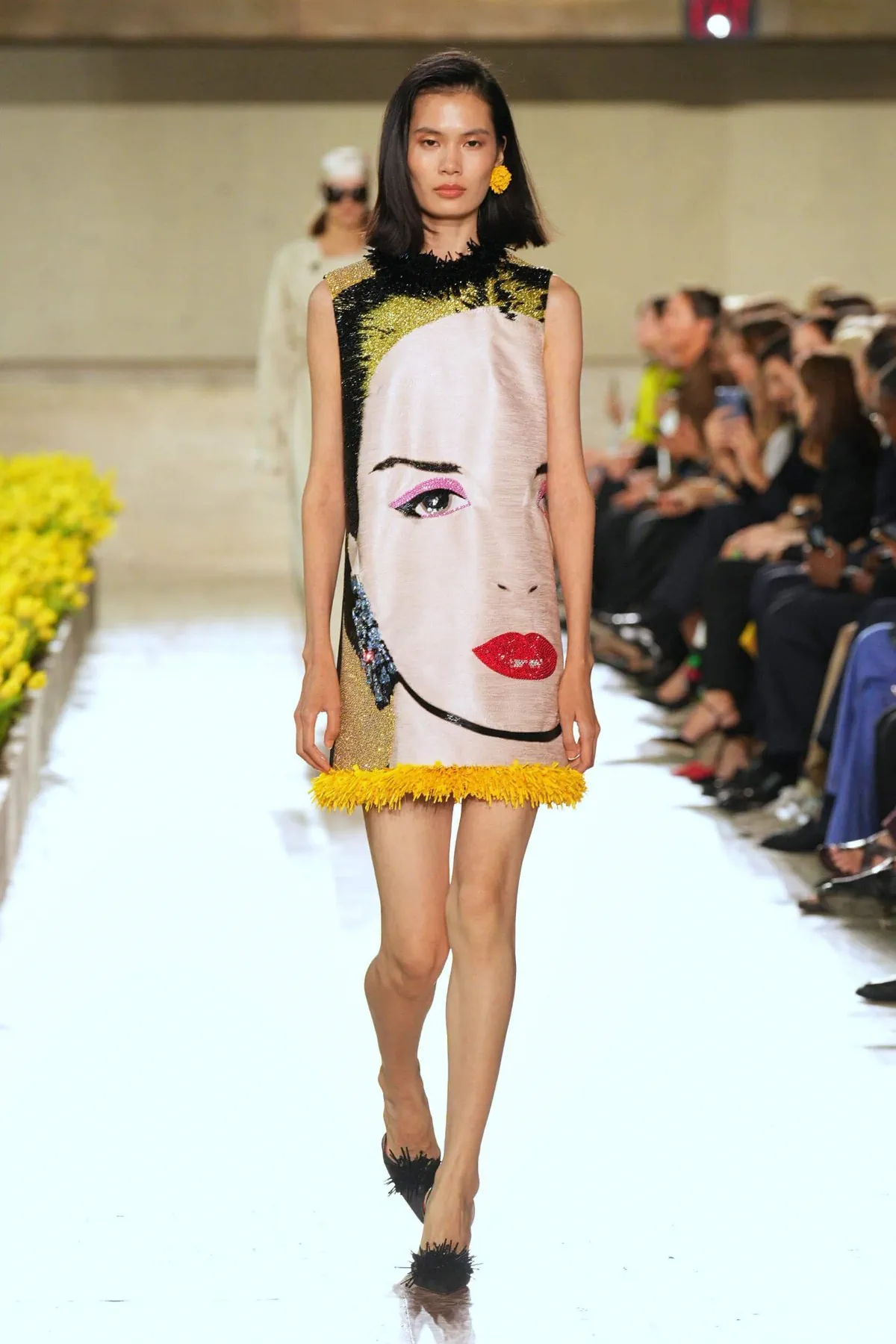 Carolina Herrera Spring 2027 turns New York into a celebration of modern elegance Carolina Herrera Spring 2027 turns New York into a celebration of modern elegance