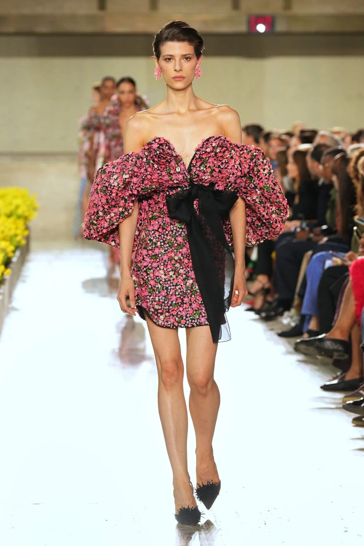 Carolina Herrera Spring 2027 turns New York into a celebration of modern elegance Carolina Herrera Spring 2027 turns New York into a celebration of modern elegance