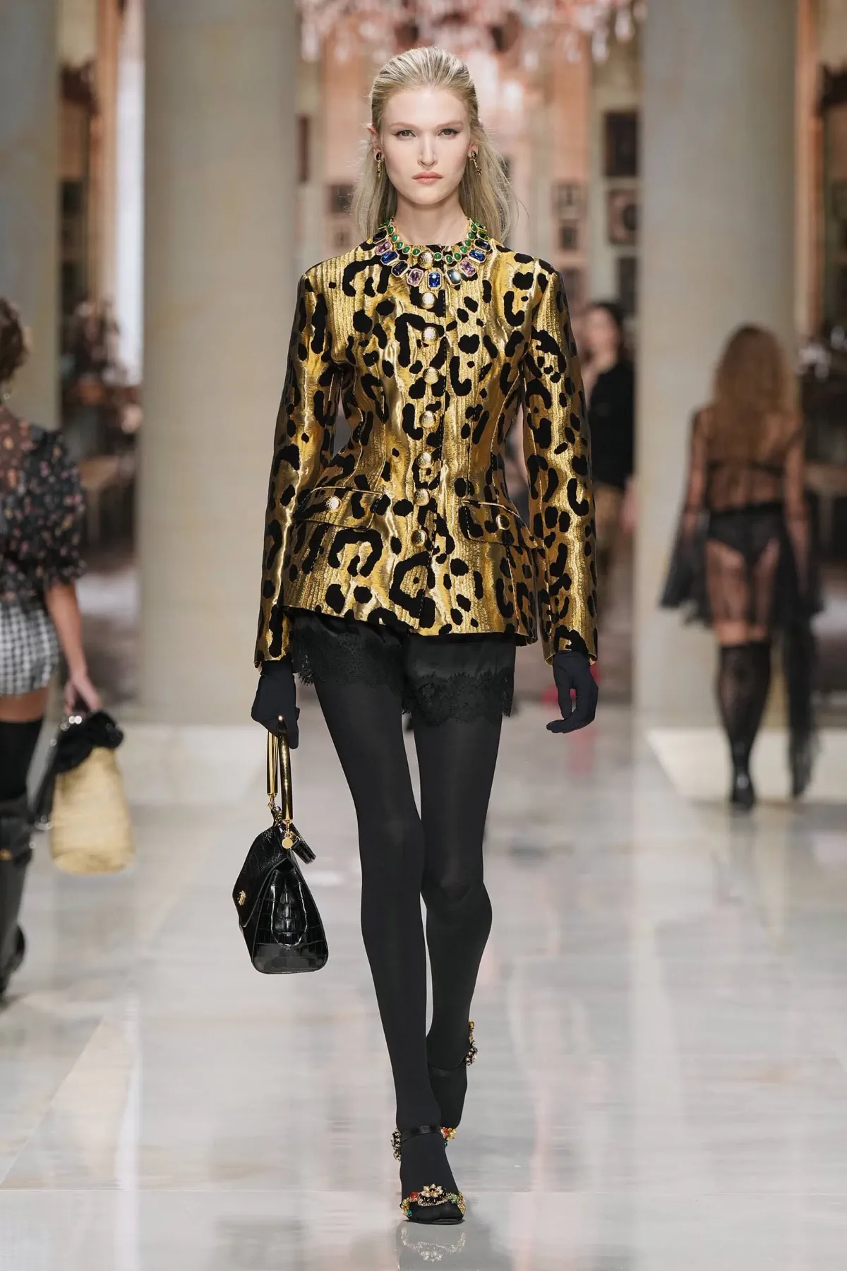 Dolce & Gabbana Spring 2027 gives Sicilian heritage a lighter attitude Dolce & Gabbana Spring-Summer 2027 - Milan Fashion Week