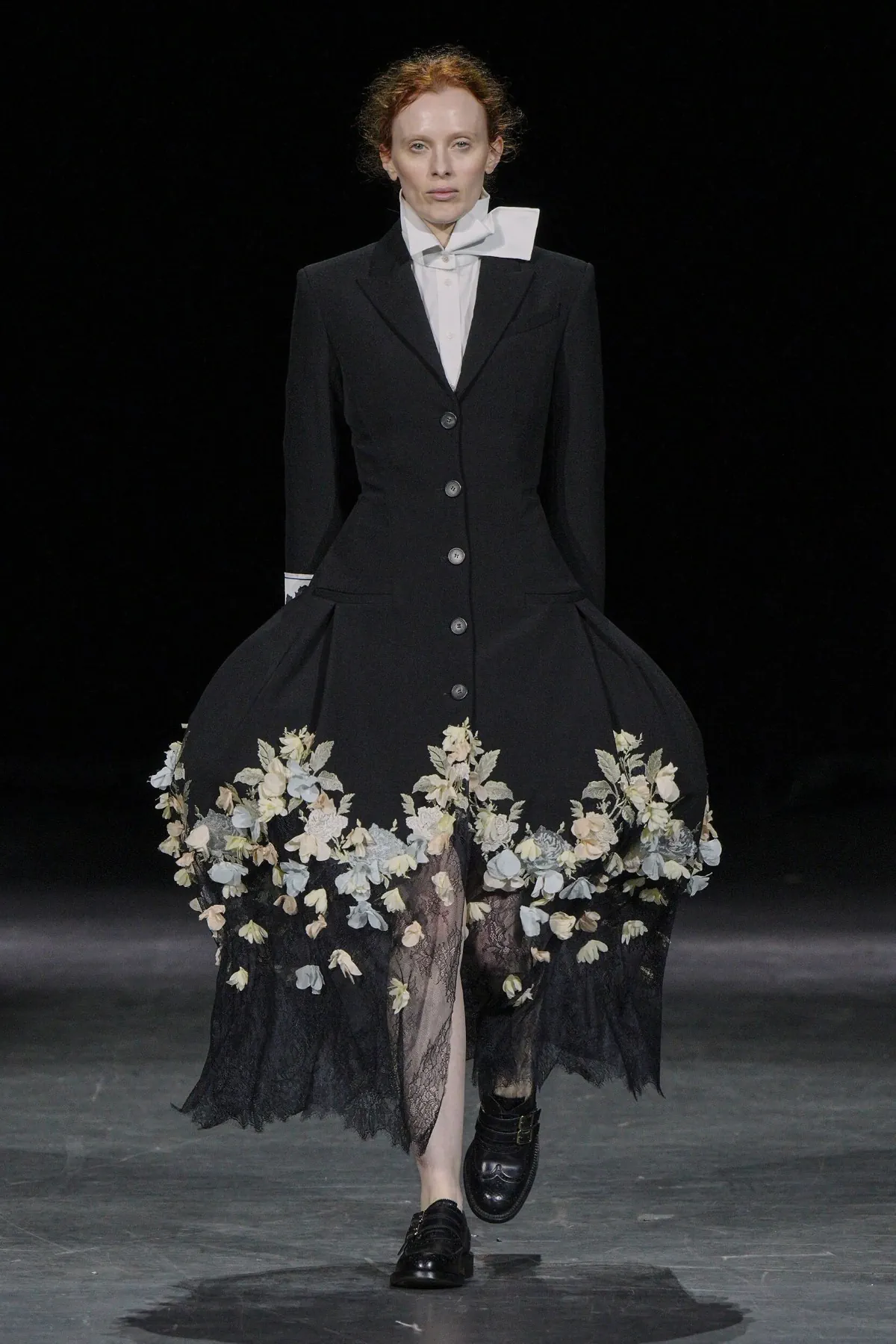 Erdem Spring 2027 walks the high wire between tailoring and illusion Erdem Spring 2027 walks the high wire between tailoring and illusion