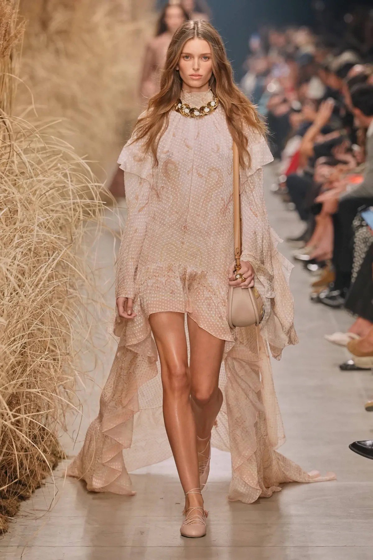 Etro Spring 2027 softens the House codes for a new chapter Etro Spring-Summer 2027 - Milan Fashion Week