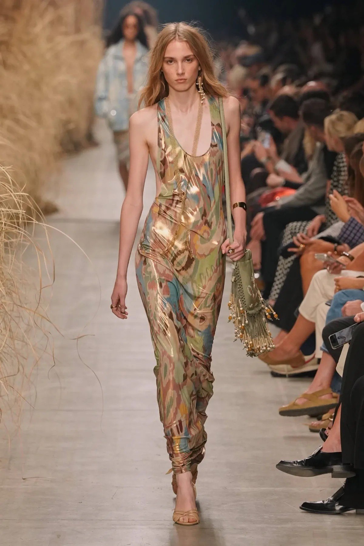 Etro Spring 2027 softens the House codes for a new chapter Etro Spring-Summer 2027 - Milan Fashion Week
