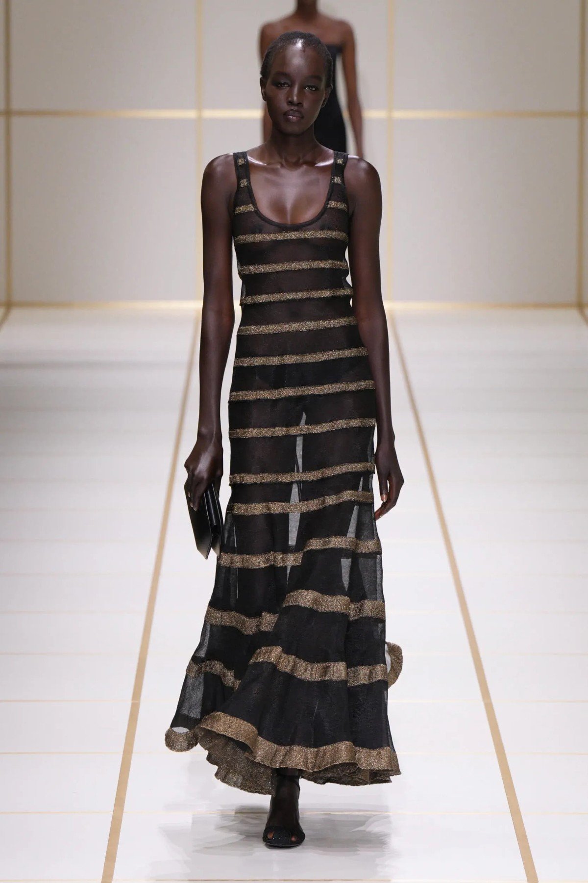 Giorgio Armani Spring 2027 reconsiders the House codes through structure and restraint Giorgio Armani Spring-Summer 2027 - Milan Fashion Week