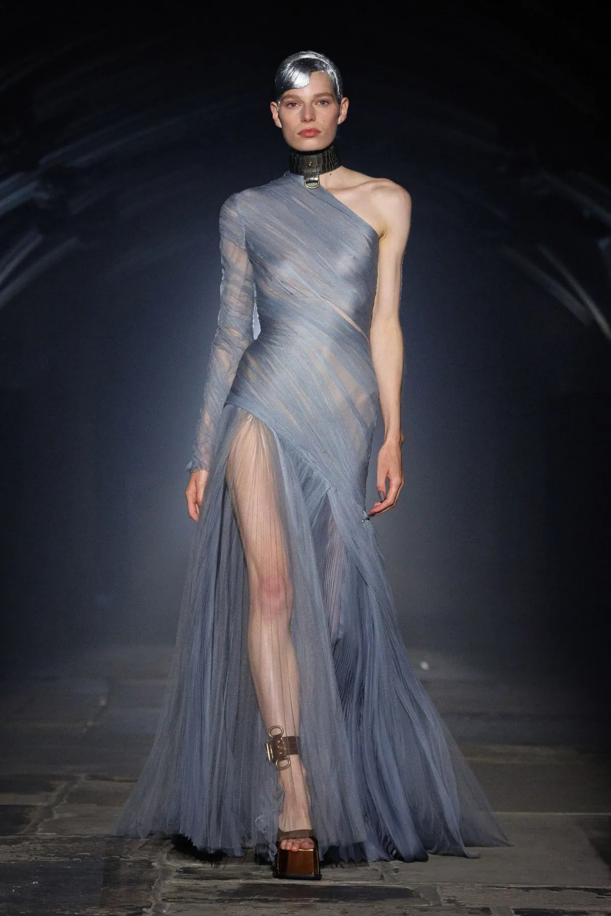 McQueen Spring-Summer 2027 - London Fashion Week