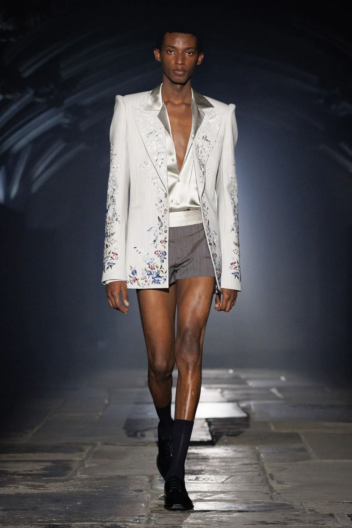 McQueen Spring-Summer 2027 - London Fashion Week