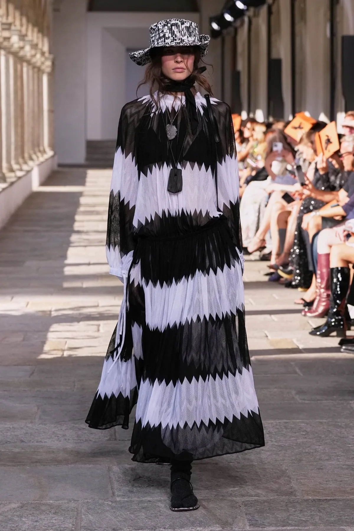 Missoni Spring 2027 makes dressing feel effortless again Missoni - Spring-Summer 2027 - Milan Fashion Week