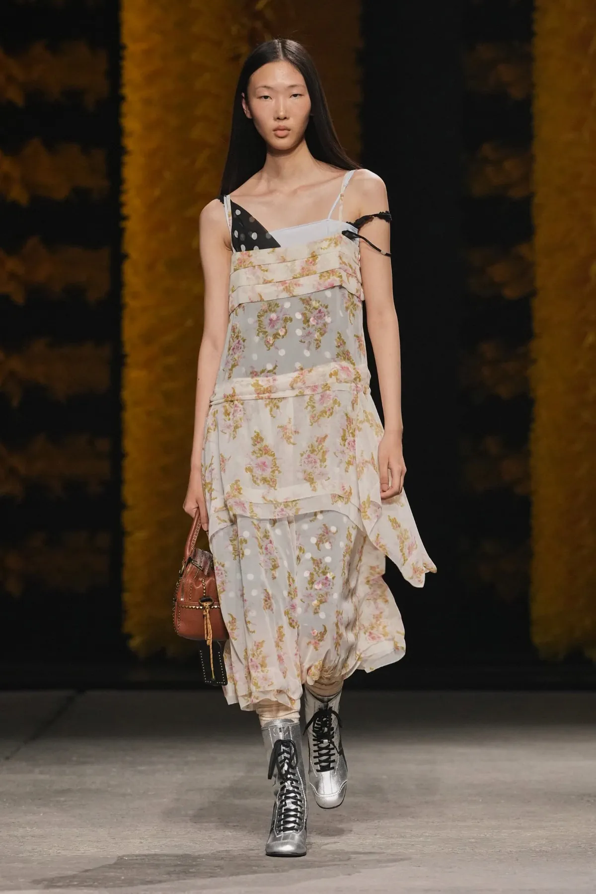 Onitsuka Tiger's Spring 2027 collection takes a winding route through America Onitsuka Tiger Spring-Summer 2027 - Milan Fashion Week