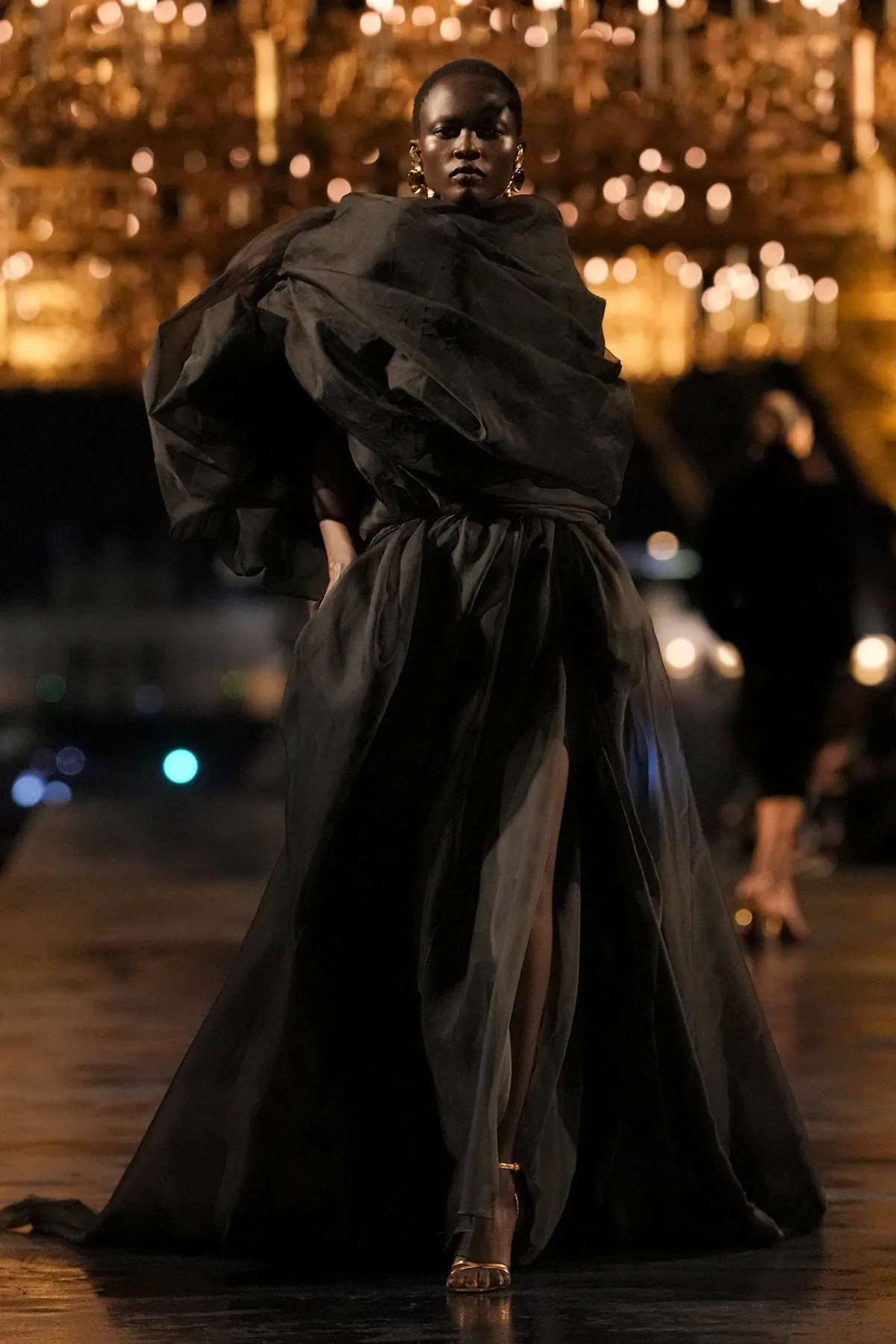 Saint Laurent Spring 2027 turns gold into a study of memory and change Saint Laurent Spring-Summer 2027 - Paris Fashion Week