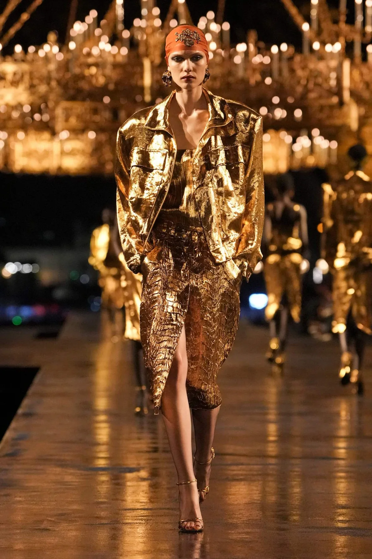 Saint Laurent Spring 2027 turns gold into a study of memory and change Saint Laurent Spring-Summer 2027 - Paris Fashion Week