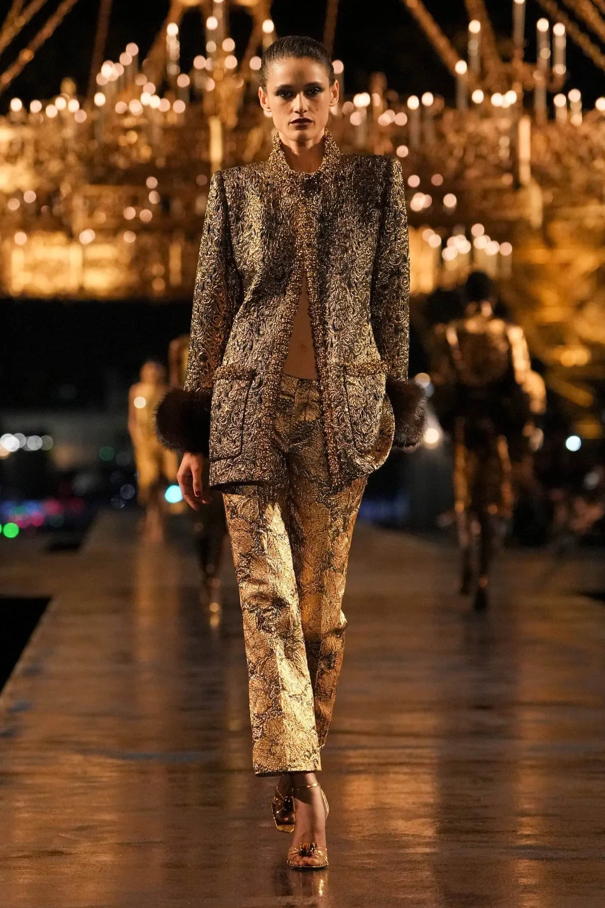 Saint Laurent Spring 2027 turns gold into a study of memory and change Saint Laurent Spring-Summer 2027 - Paris Fashion Week