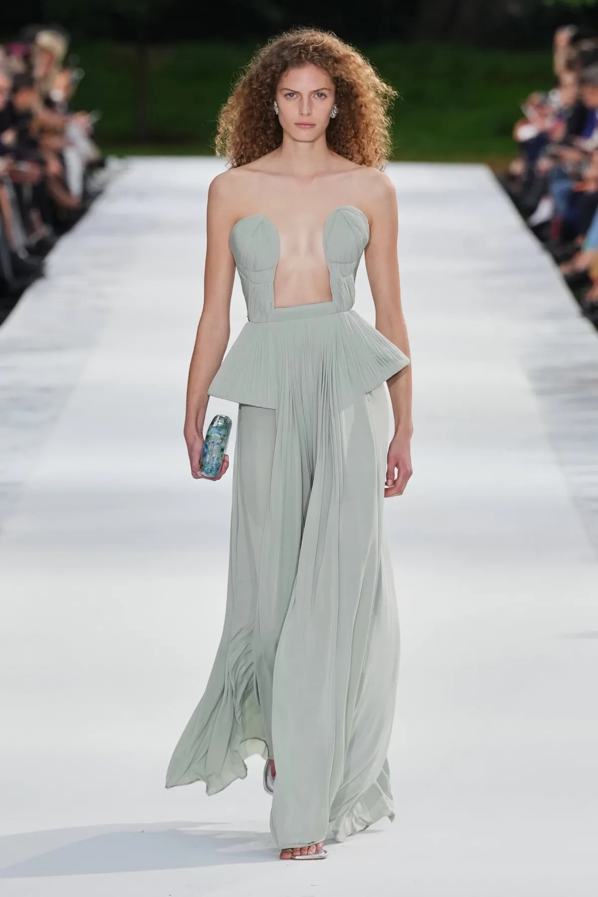 Stella McCartney Spring 2027 puts the ocean at the centre of fashion Stella McCartney Spring-Summer 2027 - Paris Fashion Week
