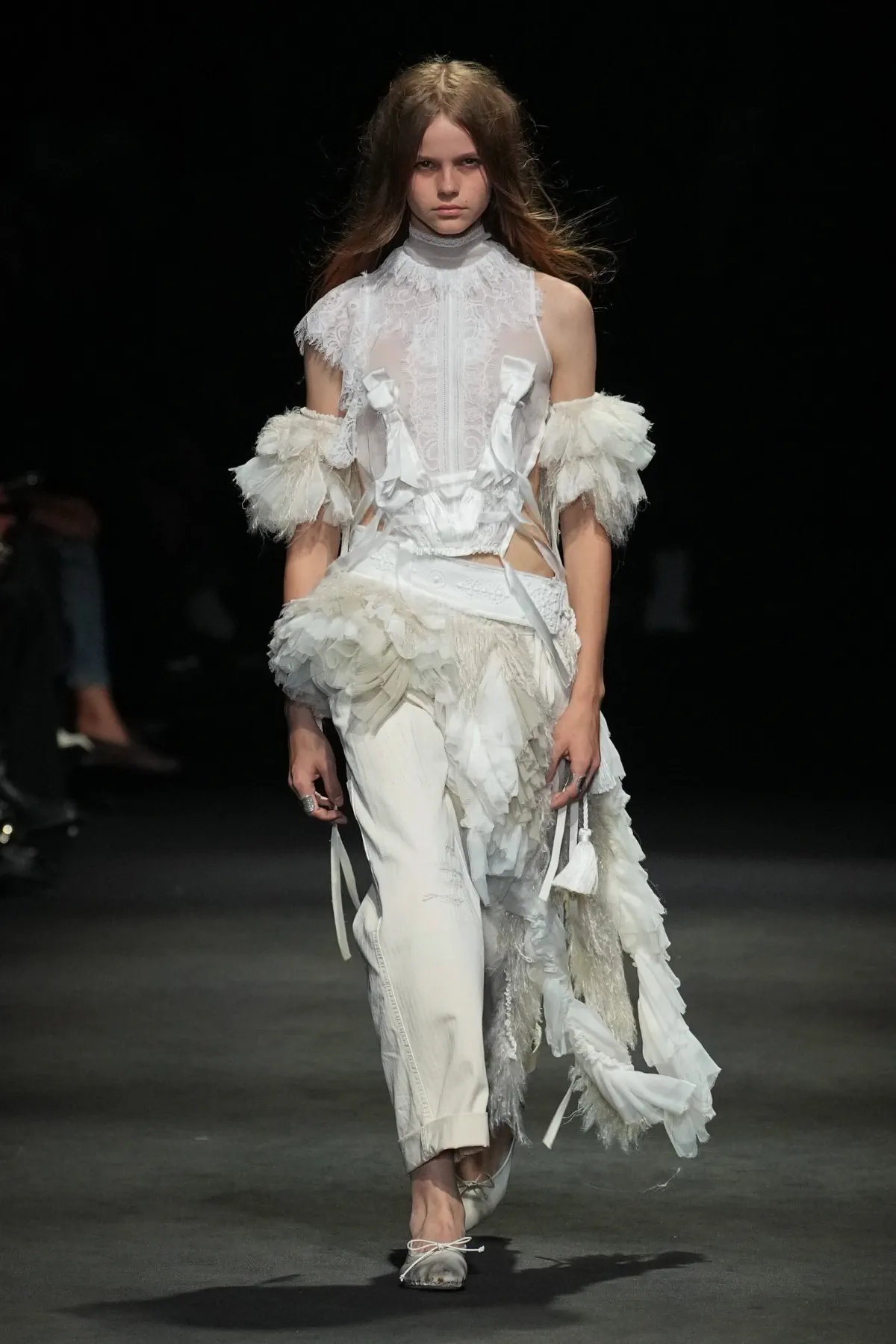 Ann Demeulemeester Spring 2027 finds romance in the desert’s worn edges Ann Demeulemeester Spring-Summer 2027 - Paris Fashion Week