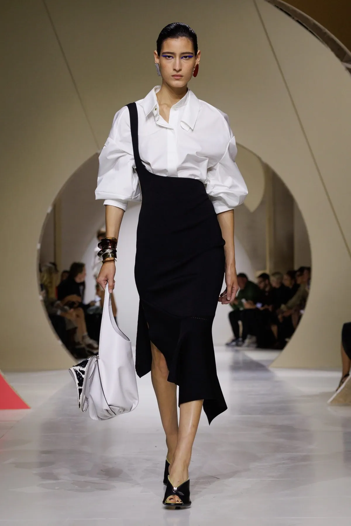 Givenchy Spring-Summer 2027 - Paris Fashion Week