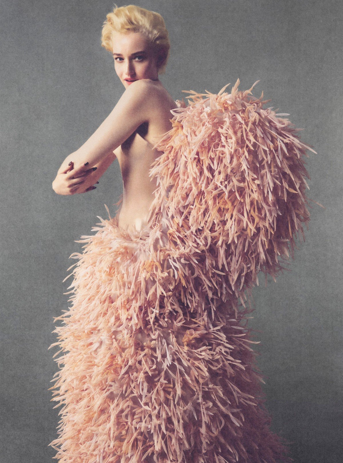 Julia Garner covers Elle US October 2026 by Allan Hamitouche