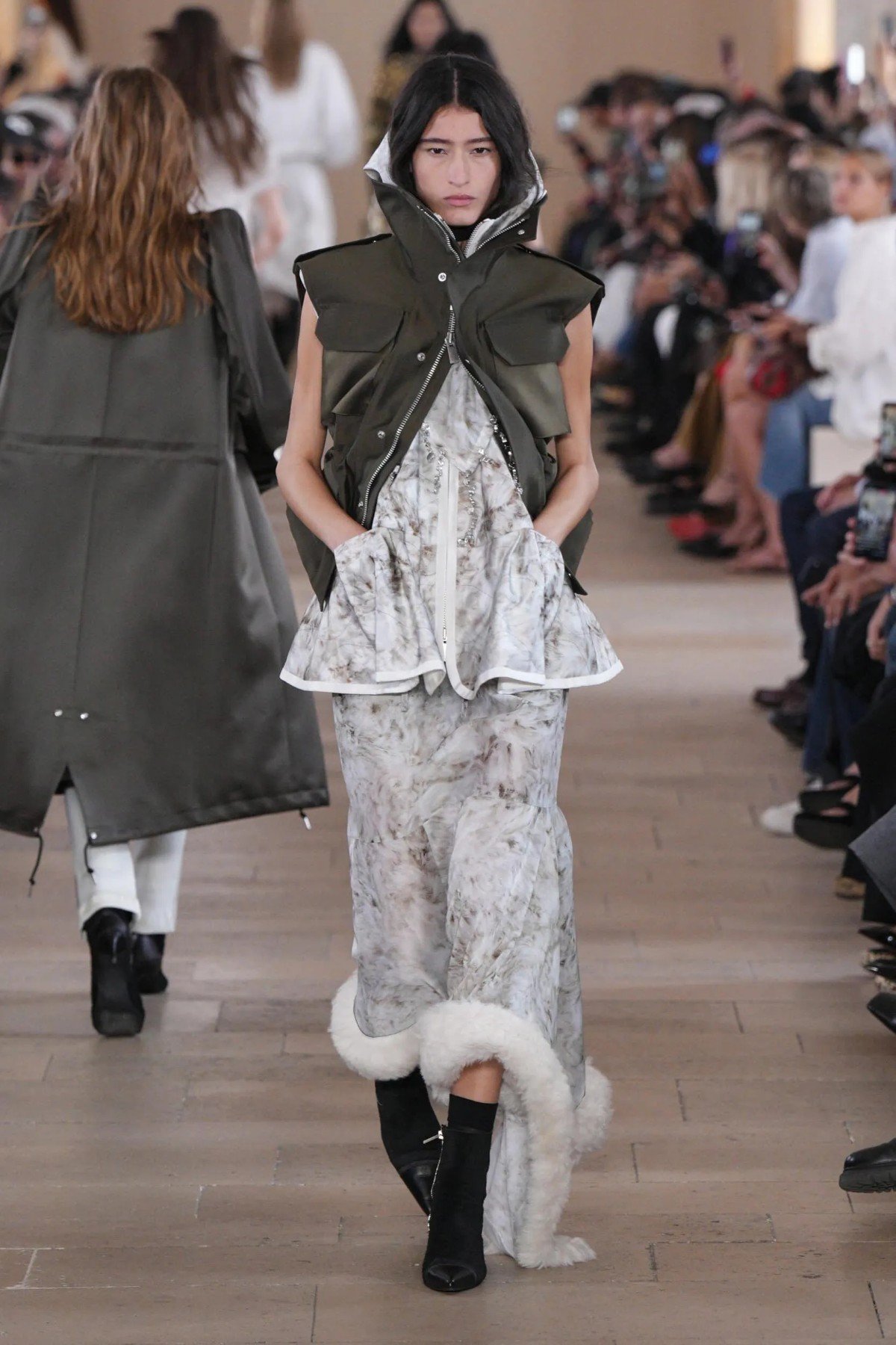 Sacai Spring 2027 examines clothing from the inside out Sacai Spring-Summer 2027 - Paris Fashion Week
