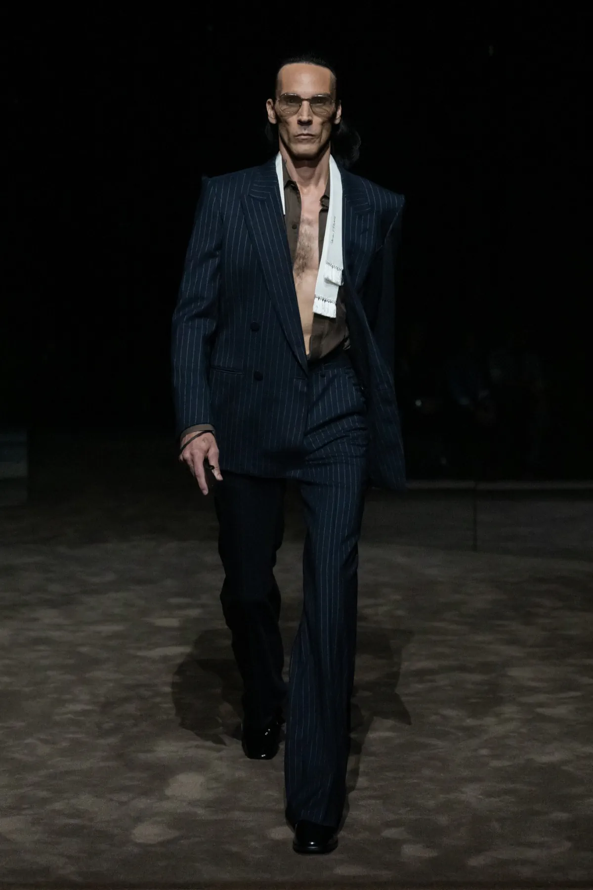 Haider Ackermann brings Tom Ford closer to the edge for Spring 2027 Tom Ford Spring-Summer 2027 - Paris Fashion Week