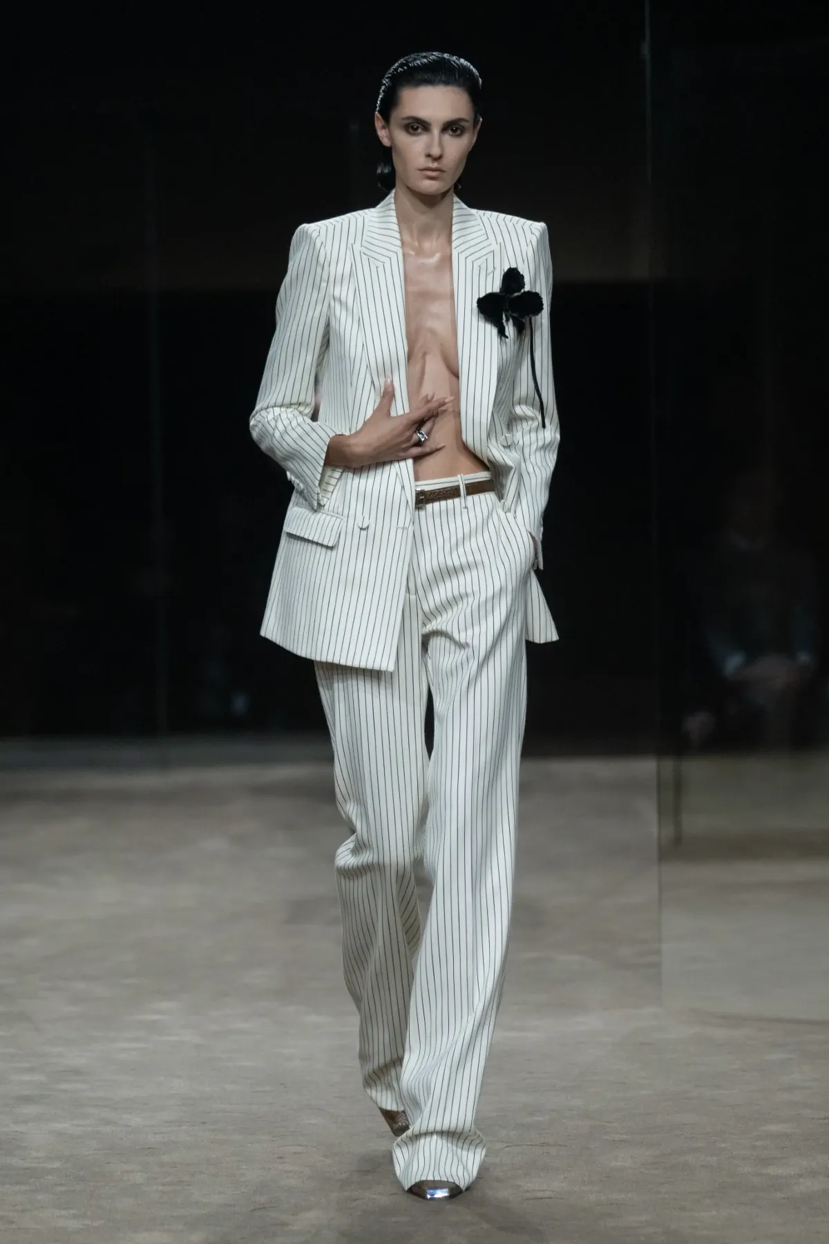 Haider Ackermann brings Tom Ford closer to the edge for Spring 2027 Tom Ford Spring-Summer 2027 - Paris Fashion Week